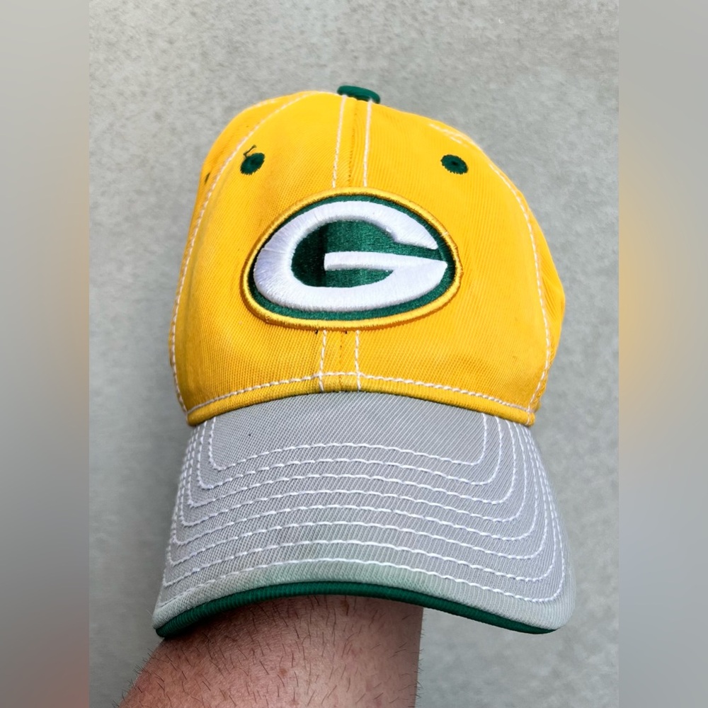 VTG 90s Reebok Green Bay Packers NFL Football Yellow Green Gray Fitted Hat- L/XL
